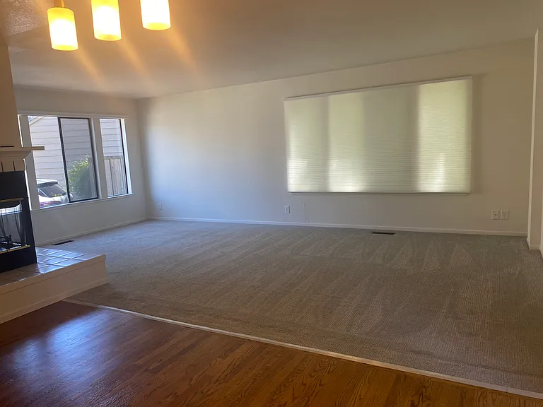 11 Burgundy Way — Photo 6