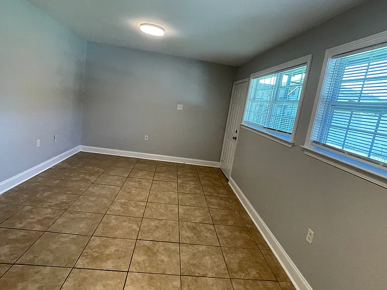 2012 S Ringer Ave #2 — Photo 7