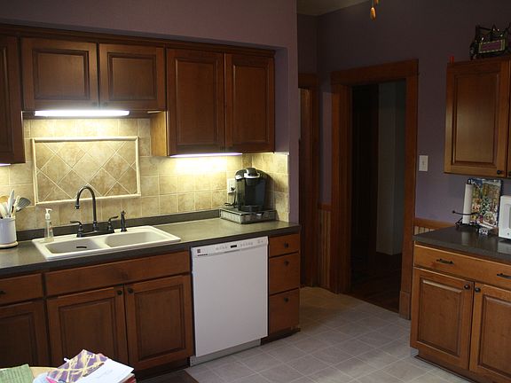 New cabinetry, tilework, DW