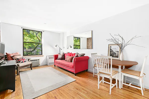 Sold by Compass | media 10