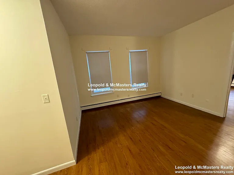 South Huntington Apartments — Photo 30