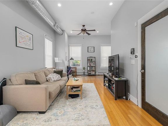 2nd image of 64 Pitman St
