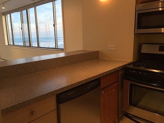 5th image of 2144 N Lincoln Park W APT 23C