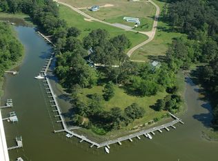 22365 Plum Tree Rd, Cape Charles, VA 23310