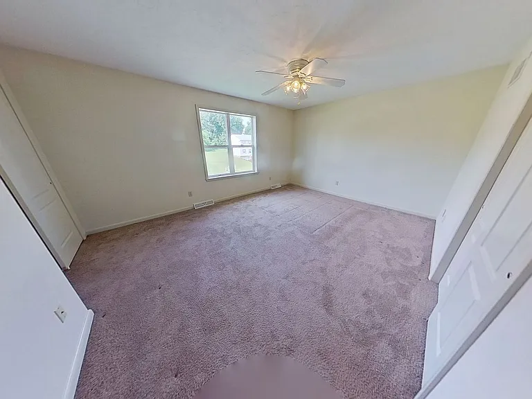 214 Craigdan Dr — Photo 7