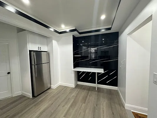Rented by Oxford Property Group | media 4