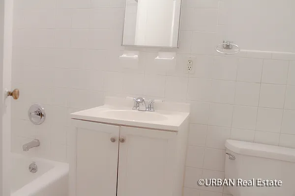 Rented by Urban Real Estate Inc | media 44