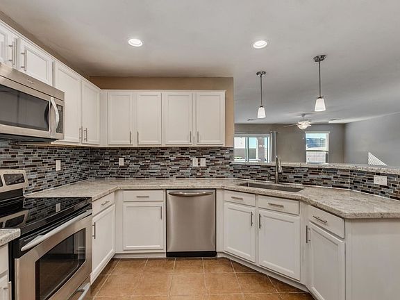 3rd image of 4771 E Longhorn St