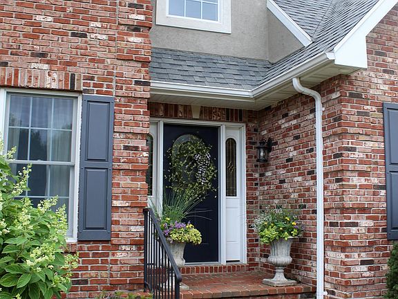 2nd image of 108 Del Mar Dr