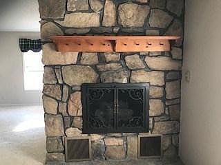 2nd image of 6 Hillcrest Vlg