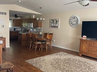 1501 Carriage Dr, Tecumseh, MI 49286