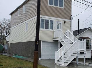 4 Lincoln St, Baldwin, NY 11510