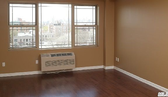 3rd image of 4040 75th St