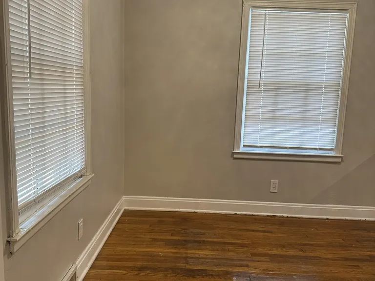 808 Berkeley St — Photo 12