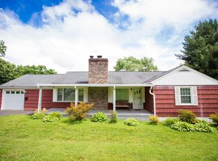 5617 NE Cedar Heights Rd, Knoxville, TN 37912