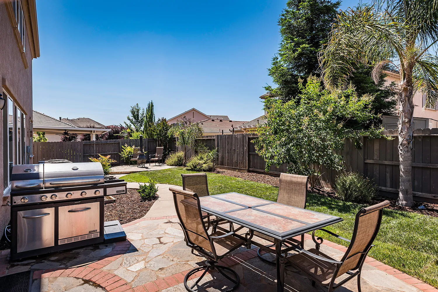 1360 Seymour Cir photo 1