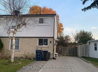 7 Parsell Sq, Toronto, ON M1B 2A5