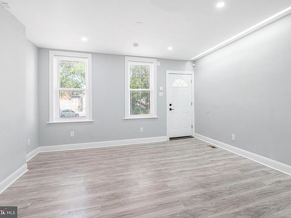 5th image of 1642 W Juniata St #442