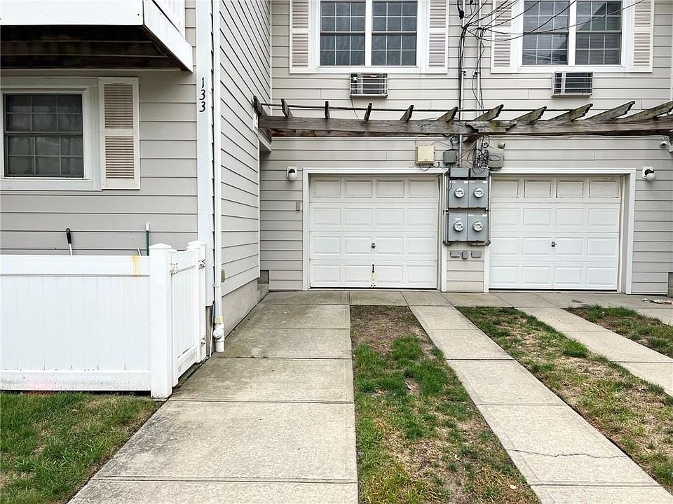 133 Beach 59th St Arverne, NY, 11692 Apartments for Rent Zillow