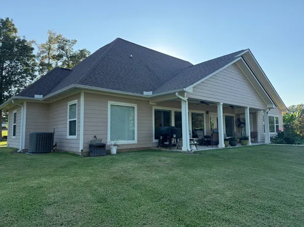 131 Emery Ln, Many, LA 71449