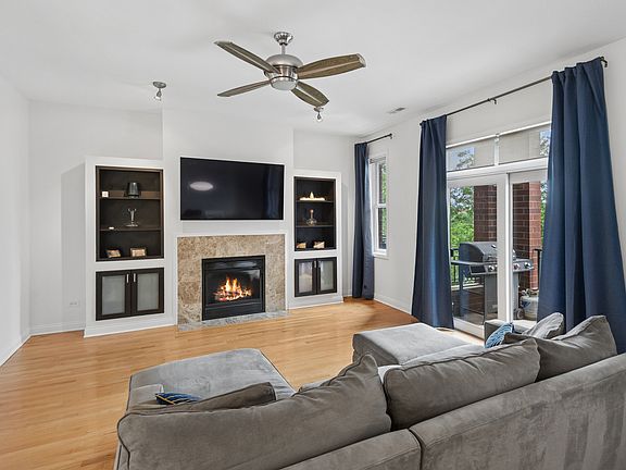 4th image of 4717 N Clark St APT 3N
