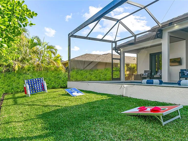 1412 Leland Way — Photo 30