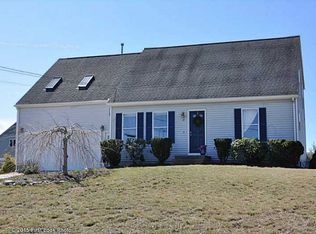 14 Blue Sky Dr, Westerly, RI 02891
