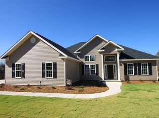 264 Grove Ln, Kathleen, GA 31047