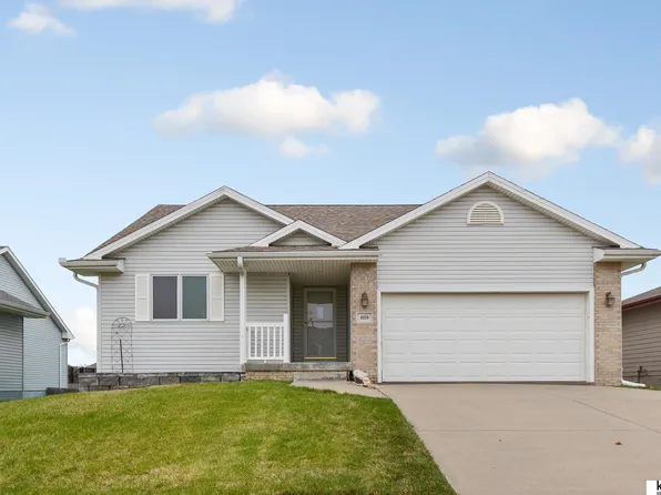 8019 S 167th St, Omaha, NE 68136