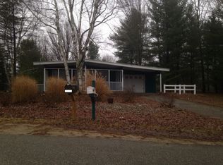 10960 E Royal Rd, Stanwood, MI 49346