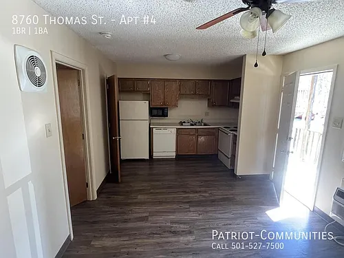 8760 Thomas St #4 Photo 1 8760 Thomas St #4 Photo 1