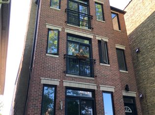2709 N Campbell Ave #3, Chicago, IL 60647