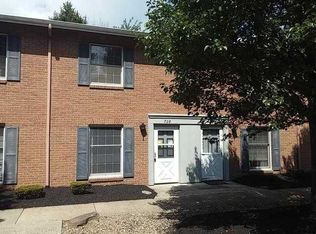 728 Lakeview Dr, Cortland, OH