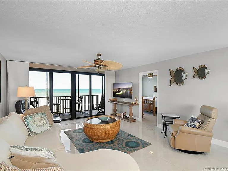 2375 NE Ocean Blvd #E402 — Photo 11