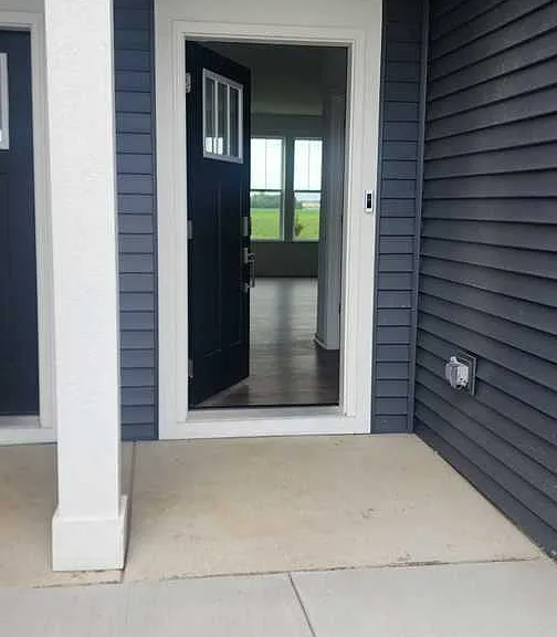 25704 W Wakefield Dr — Photo 2