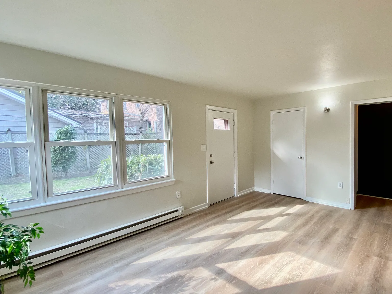 1 bed, 650 sqft, $1,325 — Photo 2