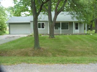 3102 Lanning Dr, Flint, MI 48506