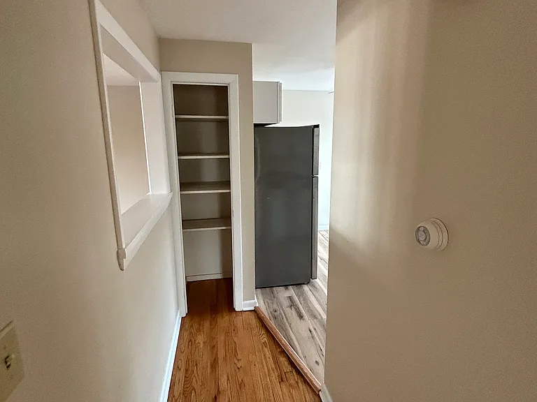 61 Prospect St #2W — Photo 4