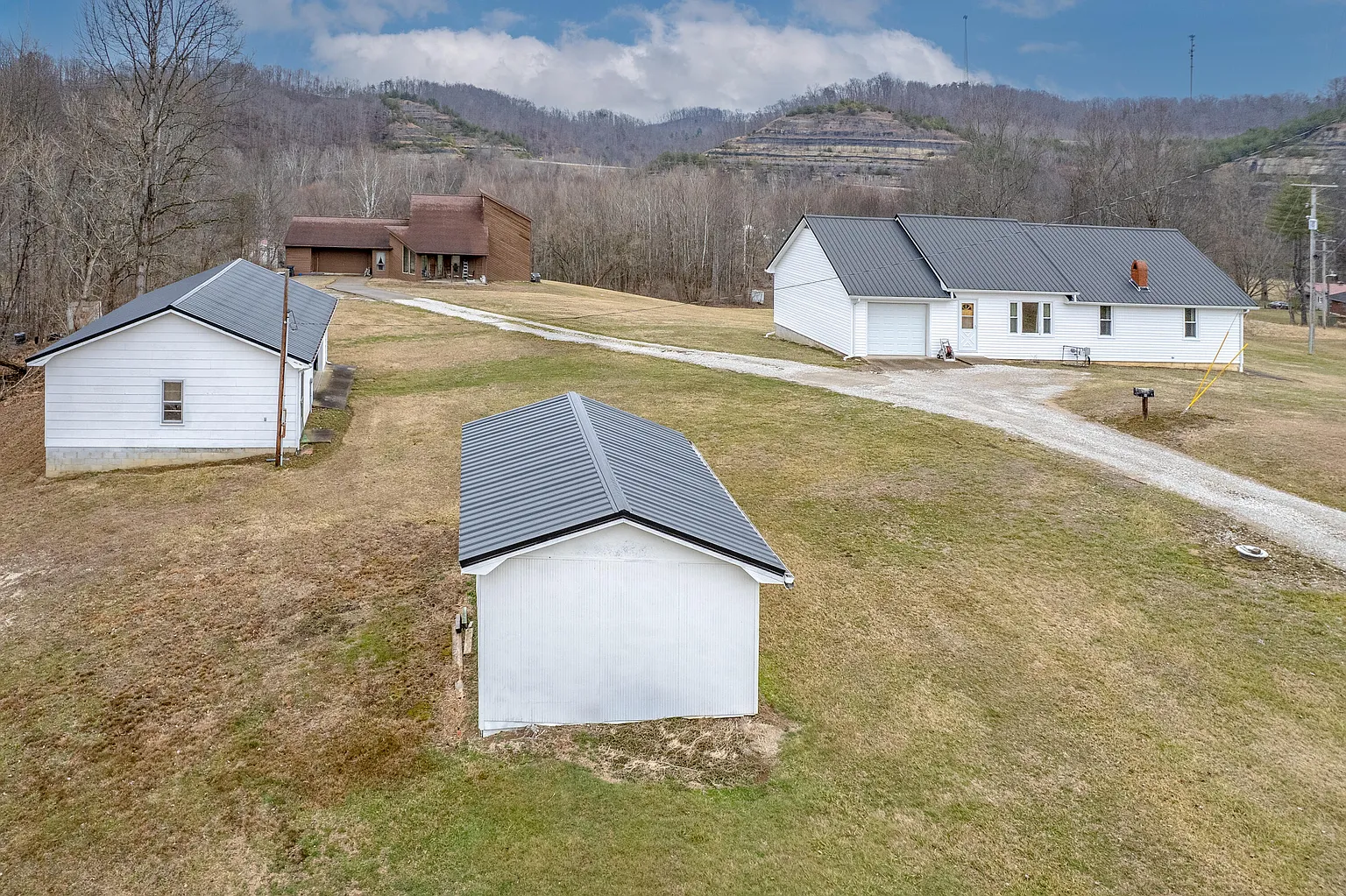 48 Burks Ct photo 1