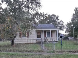 290 Burroughs St, Winnsboro, SC 29831