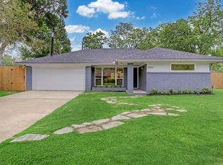 10807 Cedarhurst Dr, Houston, TX 77096