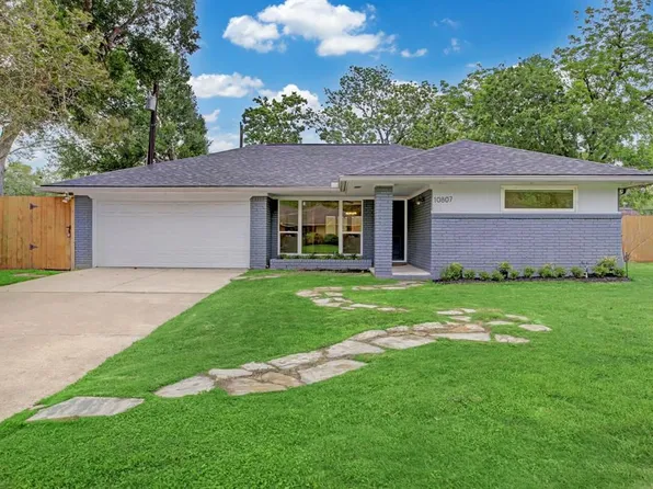 10807 Cedarhurst Dr, Houston, TX 77096