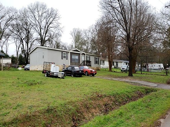 3rd image of 11148 Shadow Wood Cir