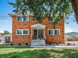 2442 County Road I APT 2, Saint Paul, MN 55112
