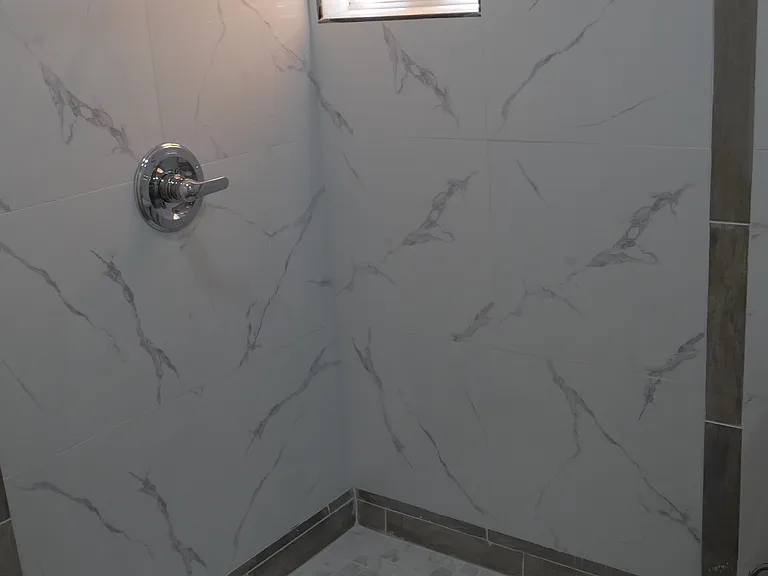 268 Gansevoort Blvd — Photo 7