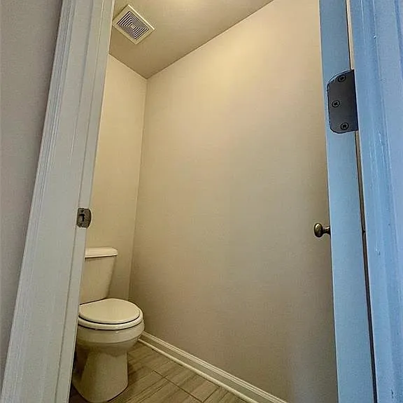 1700 Paxton Dr SW — Photo 16