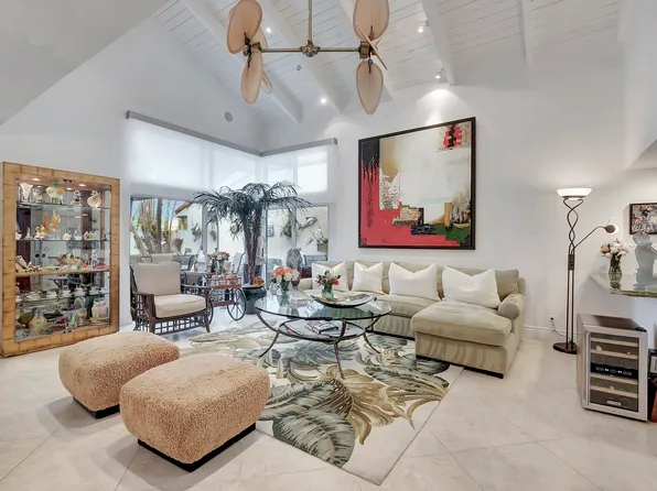 7399 Woodmont Court, Boca Raton, FL 33434