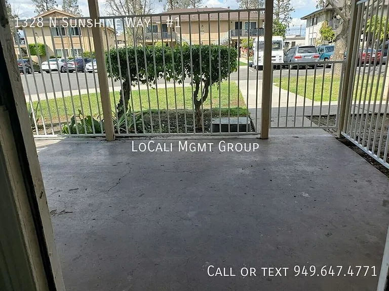 1328 N Sunshine Way #1 — Photo 7