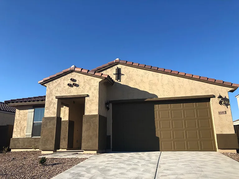 4440 W Pelotazo Way — Photo 2