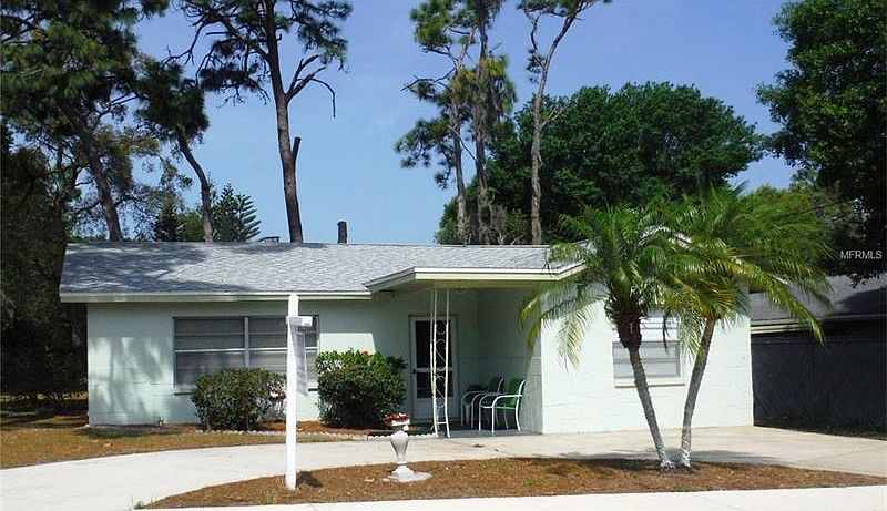 1st image of 410 S Jasmine Ave